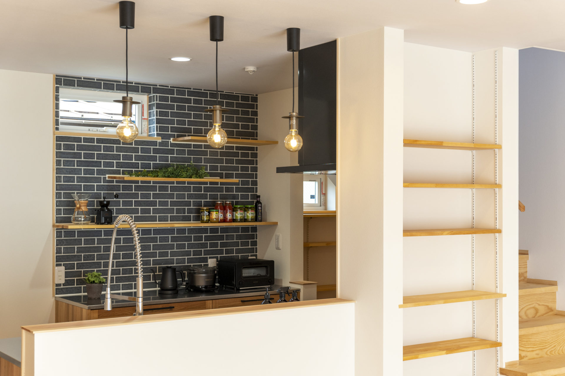 造作で自分にピッタリ合う家を 理想を実現できる造作家具とは 住工房森の音 もりのね